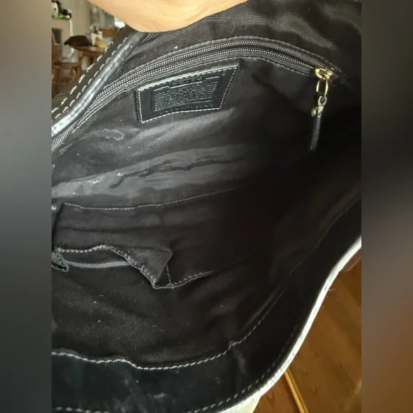 Coach Hamilton Black Leather Brass Hardware Shoulder Bag - Picture 10 of 10